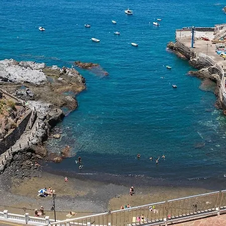 300 - With Great Sea Views * 푸에르토 데 산티아고